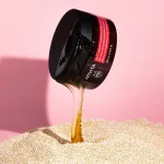 Apivita Color Protect Hair Mask Μάσκα Προστασίας Χρώματος με Πρωτεΐνες Κινόα & Μέλι, 200ml - Image 2