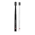 Curaprox Black is White Οδοντόβουρτσα για λευκά δόντια & ΜΑΖΙ White is Black Οδοντόβουρτσα για λευκά δόντια, 2 τεμάχια - Image 2