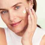Nuxe Nuxuriance Ultra The Global Anti-Aging Rich Cream Αντιγηραντική Κρέμα Προσώπου Πλούσιας Υφής, 50ml - Image 3
