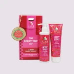 Aloe Colors Xmas Promo The Berry Tart Set με Berry Xmas Αφρόλουτρο, 200ml, Berry Xmas Ενυδατική Λοσιόν Σώματος, 120ml & Δώρο Χριστουγεννιάτικο Στολίδι, 1τεμ, 1σετ