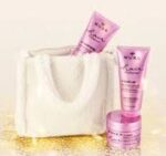 Nuxe Xmas Set Hair Prodigieux με High Shine Σαμπουάν για Θρέψη & Λάμψη, 200ml, Conditioner για Λάμψη & Ενυδάτωση, 200ml, Μάσκα Επανόρθωσης, 200ml & Δώρο Τσάντα, 1τεμ, 1σετ - Image 2